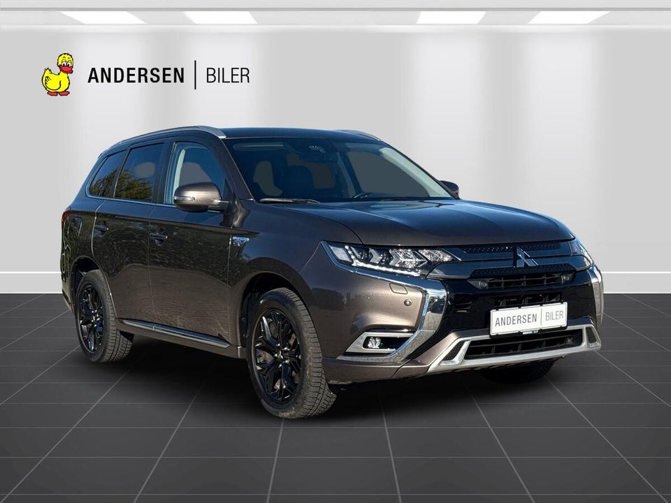 Mitsubishi Outlander 2,4 PHEV Intense CVT 4WD 5d