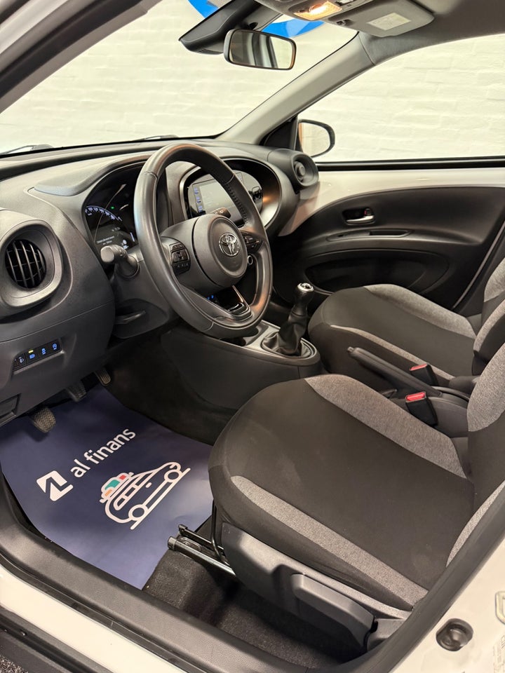 Toyota Aygo X 1,0 Active 5d