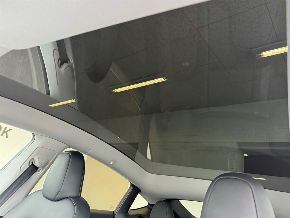 Tesla Model Y Long Range RWD 5d