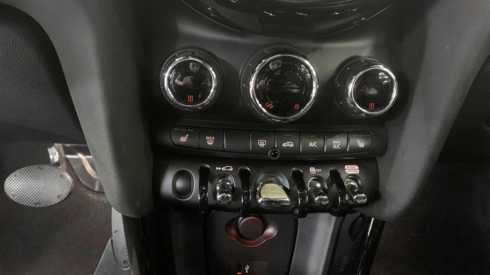 MINI Cooper SE Classic Trim 3d