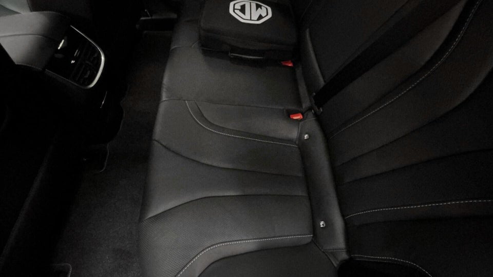 MG Marvel R Performance 5d