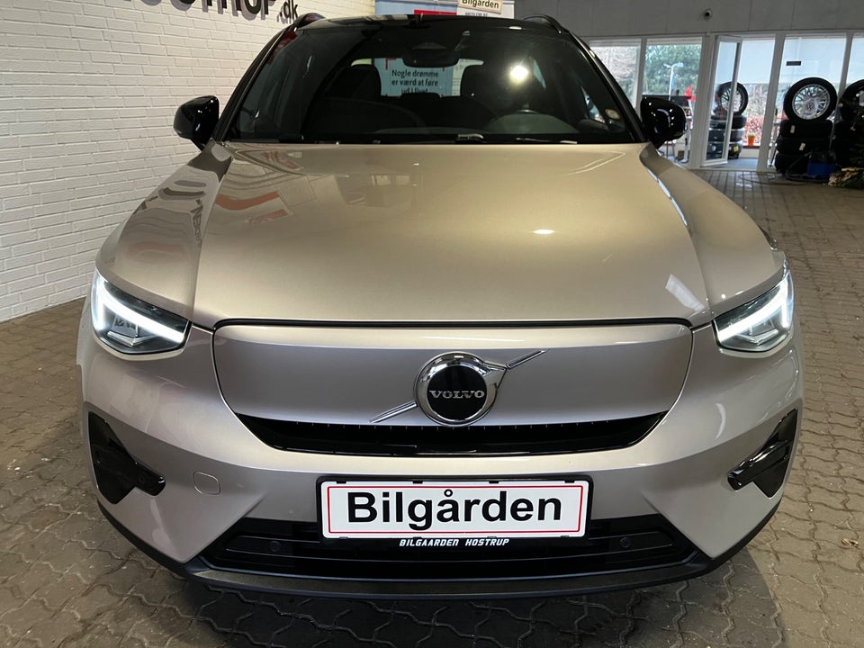 Volvo XC40 ReCharge Start 5d