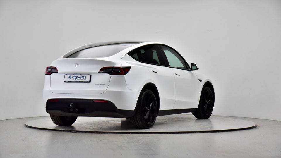 Tesla Model Y Long Range AWD 5d
