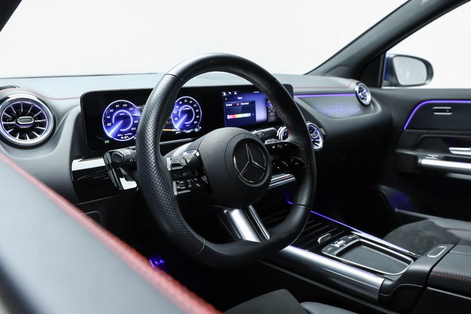 Mercedes EQA250+ AMG Advance 5d