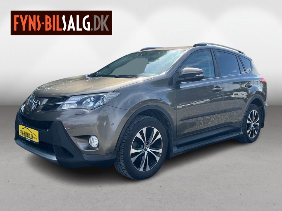 Toyota RAV4 2,0 D-4D T3 4x4 Van 5d