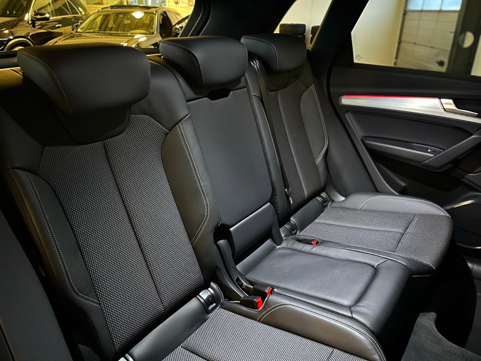 Audi Q5 50 TFSi e S-line quattro S-tr. 5d