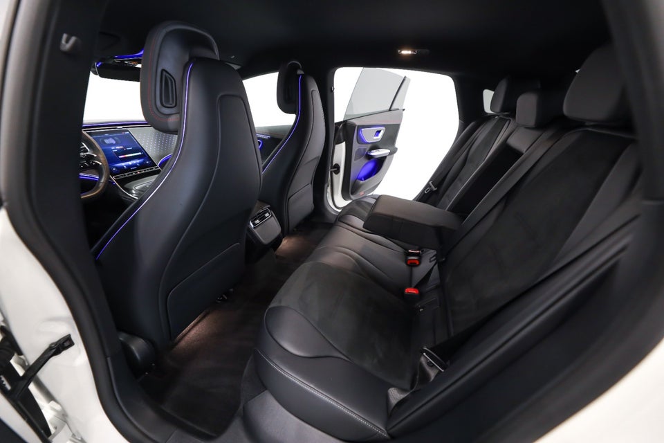 Mercedes EQE350 AMG Line 4d