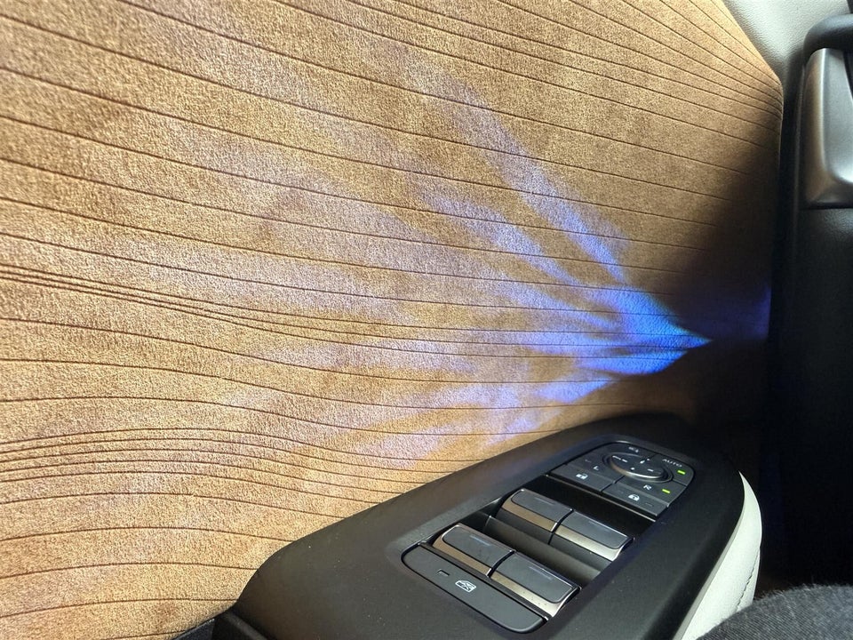 Lexus RZ500e 77 Luxury AWD 5d