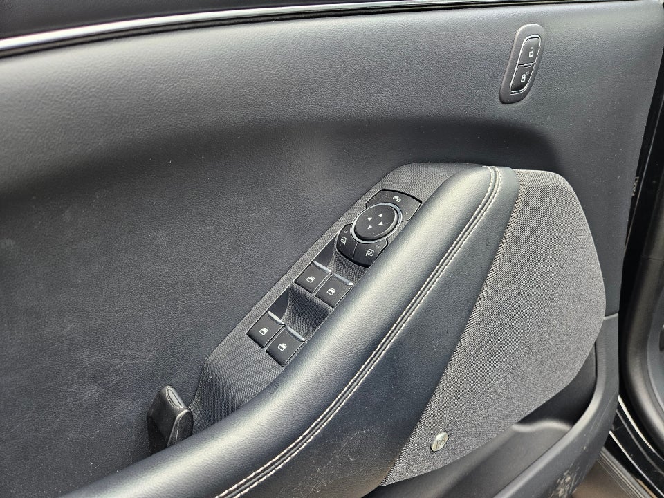 Ford Mustang Mach-E 98 Extended Range 5d