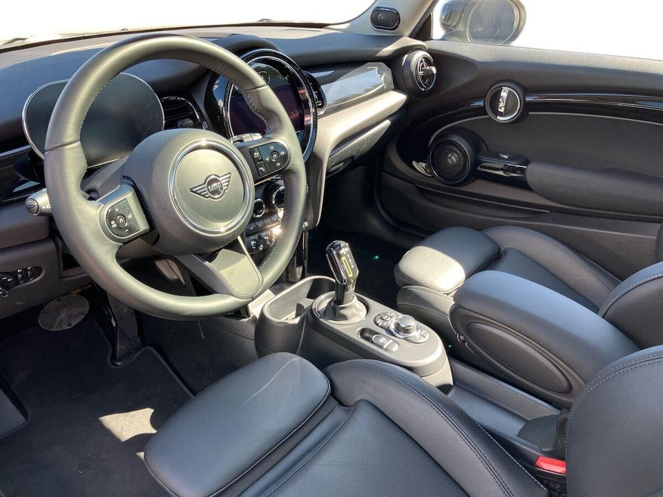 MINI Cooper SE Edition Premium Plus 3d