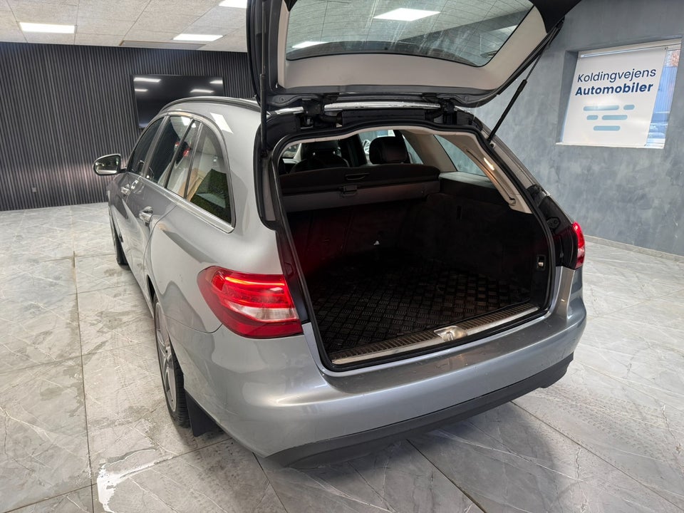 Mercedes C200 1,6 BlueTEC stc. aut. 5d