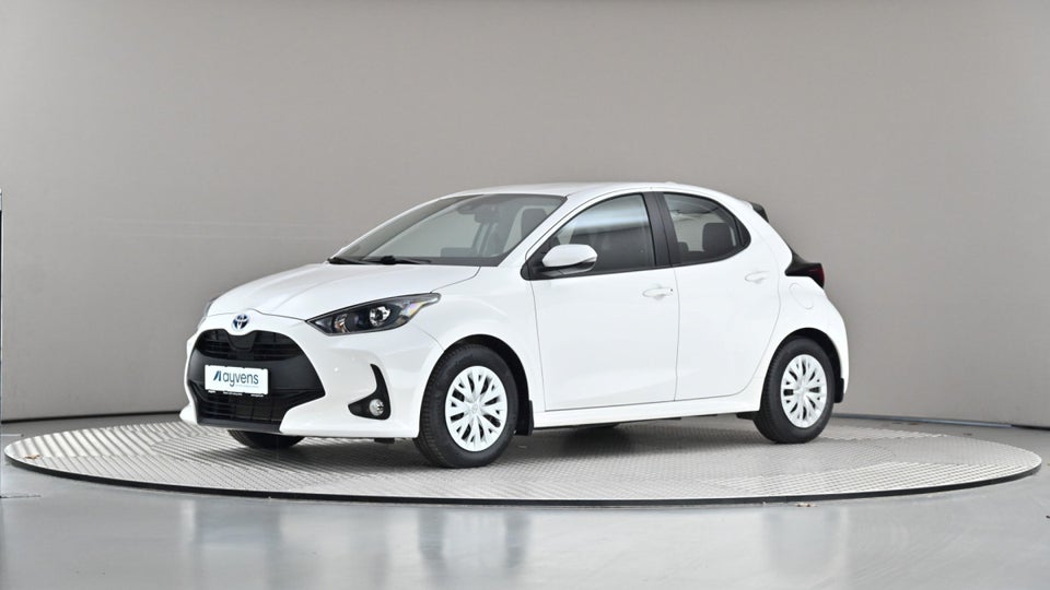 Toyota Yaris 1,5 Hybrid H3 e-CVT 5d