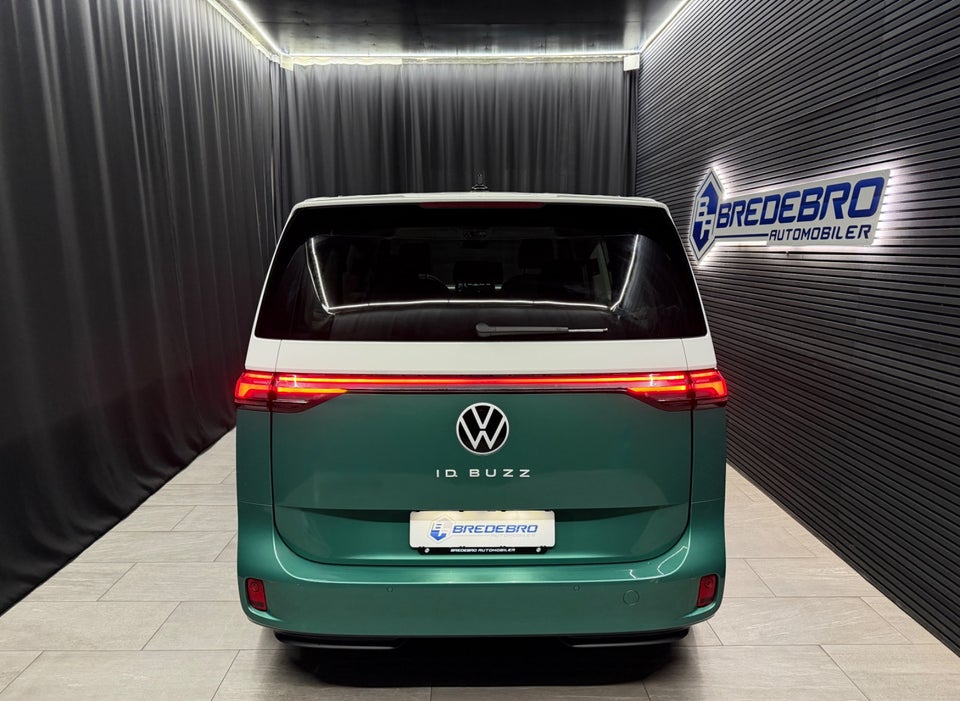 VW ID. Buzz 77 Pro SWB 5d