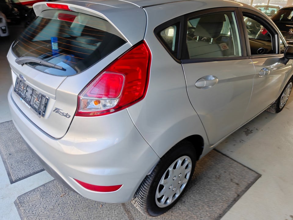 Ford Fiesta 1,0 80 Trend 5d