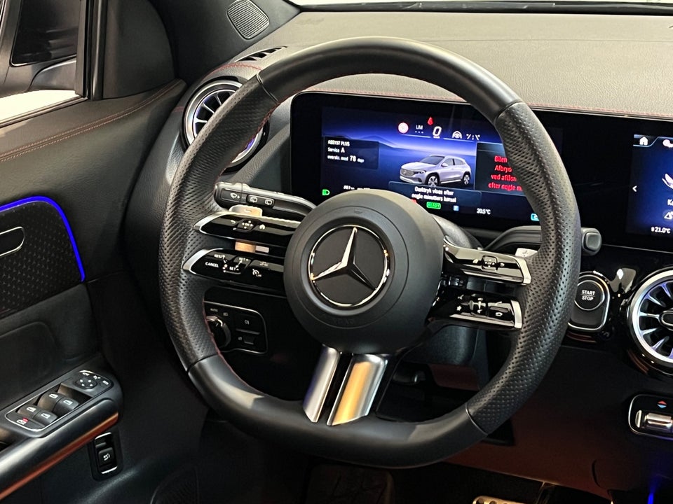 Mercedes EQA300 AMG Line 4Matic 5d