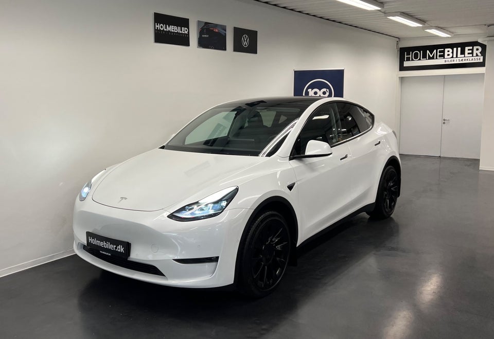 Tesla Model Y Long Range AWD 5d
