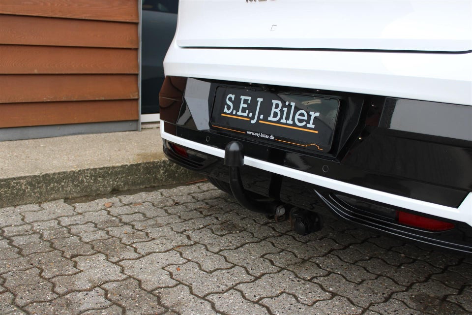 Renault Megane E-Tech 60 Techno 5d