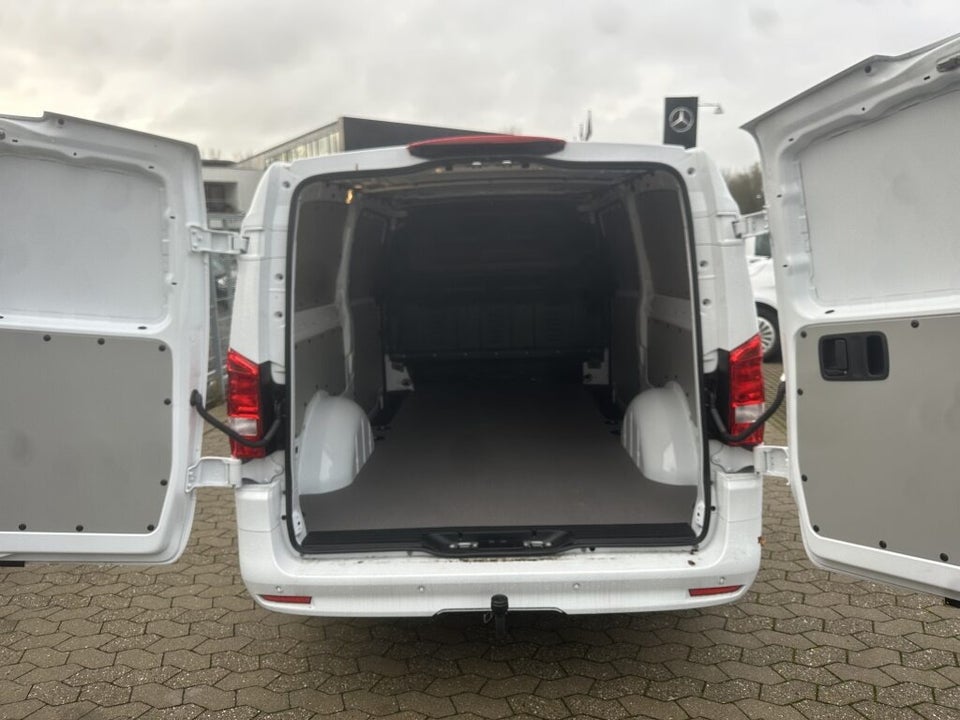 Mercedes Vito 119 2,0 CDi A3 Kassevogn SELECT aut. RWD