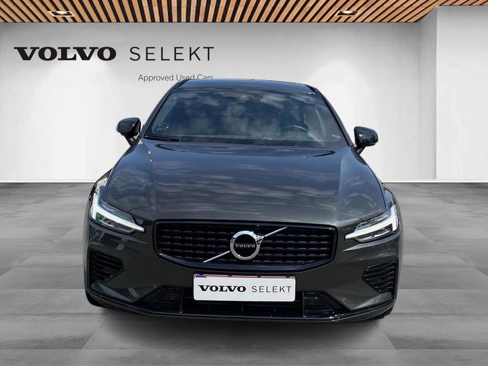 Volvo V60 2,0 T8 ReCharge R-Design aut. AWD 5d
