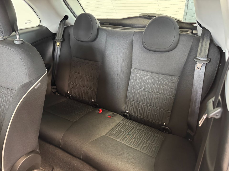 Fiat 500e 42 Icon 3d