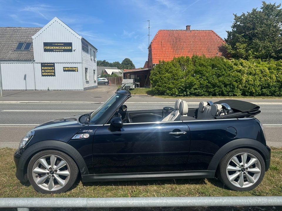 MINI Cooper S 1,6 Cabriolet 2d