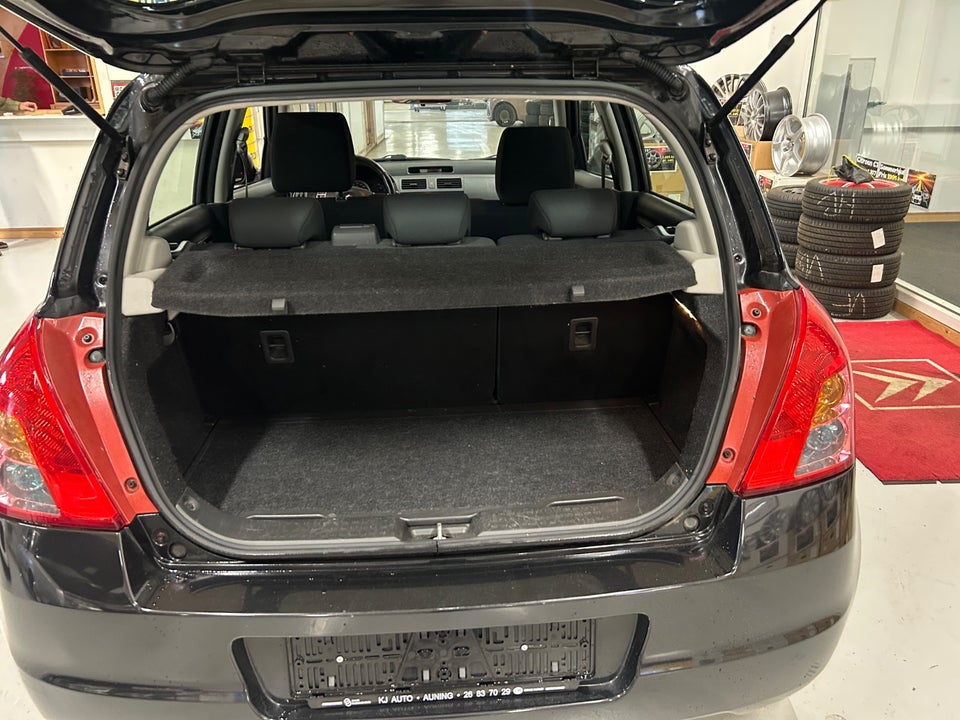 Suzuki Swift 1,3 GLS 5d