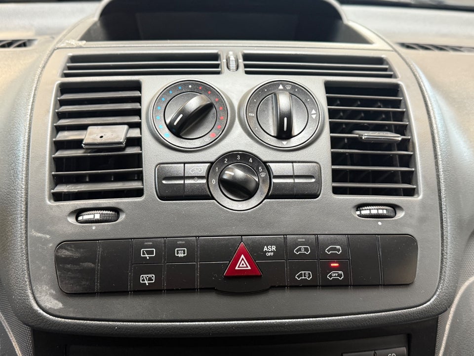 Mercedes Vito 116 2,2 CDi Standard L 4d