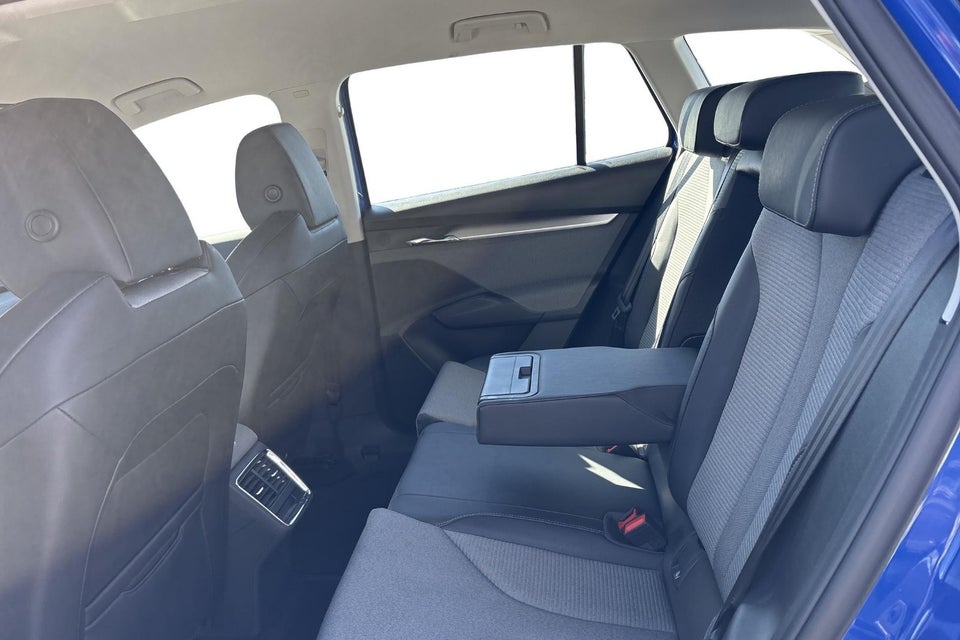 Skoda Enyaq 80 iV Loft 5d