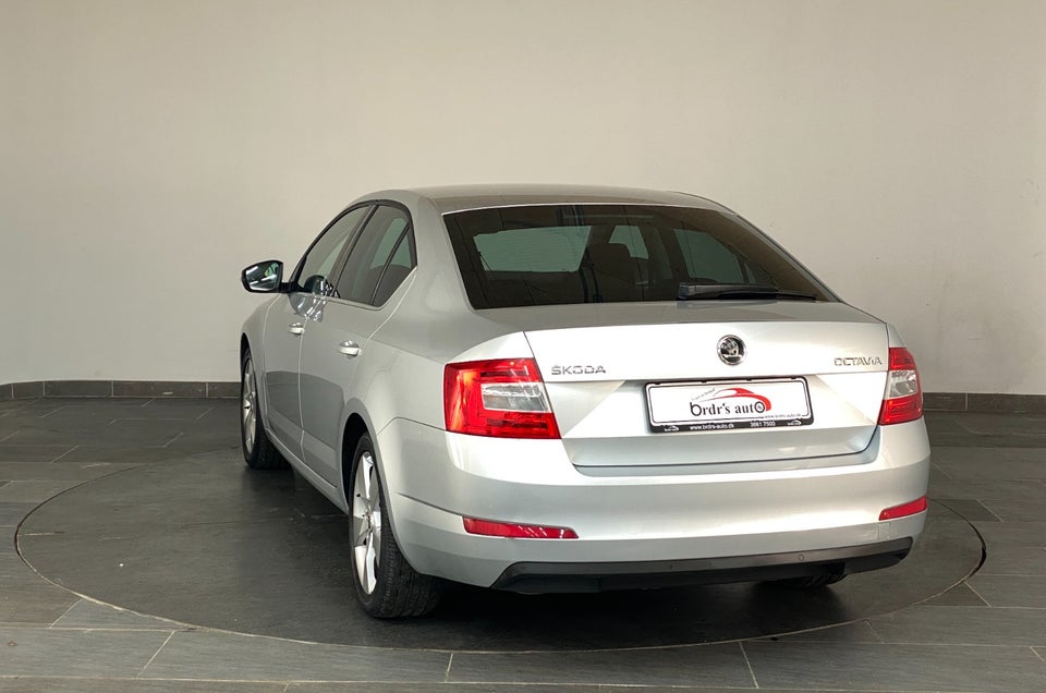 Skoda Octavia 1,4 TSi 140 Elegance DSG 5d