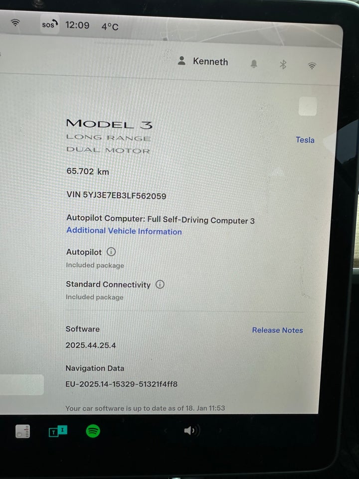 Tesla Model 3 Long Range AWD 4d