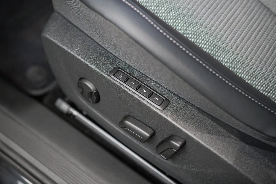 Skoda Enyaq 60 iV Premium 5d