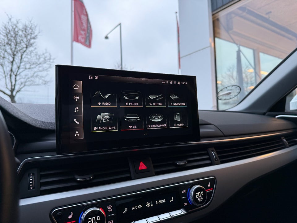 Audi A4 40 TFSi Advanced Prestige Tour plus S-tr. 4d