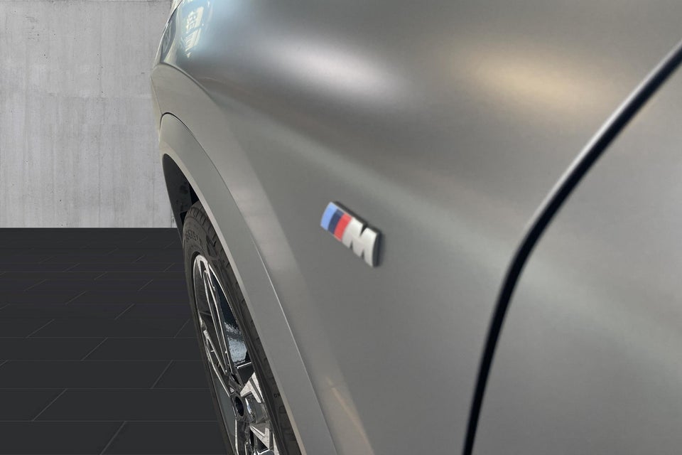 BMW iX2 eDrive20 M-Sport 5d