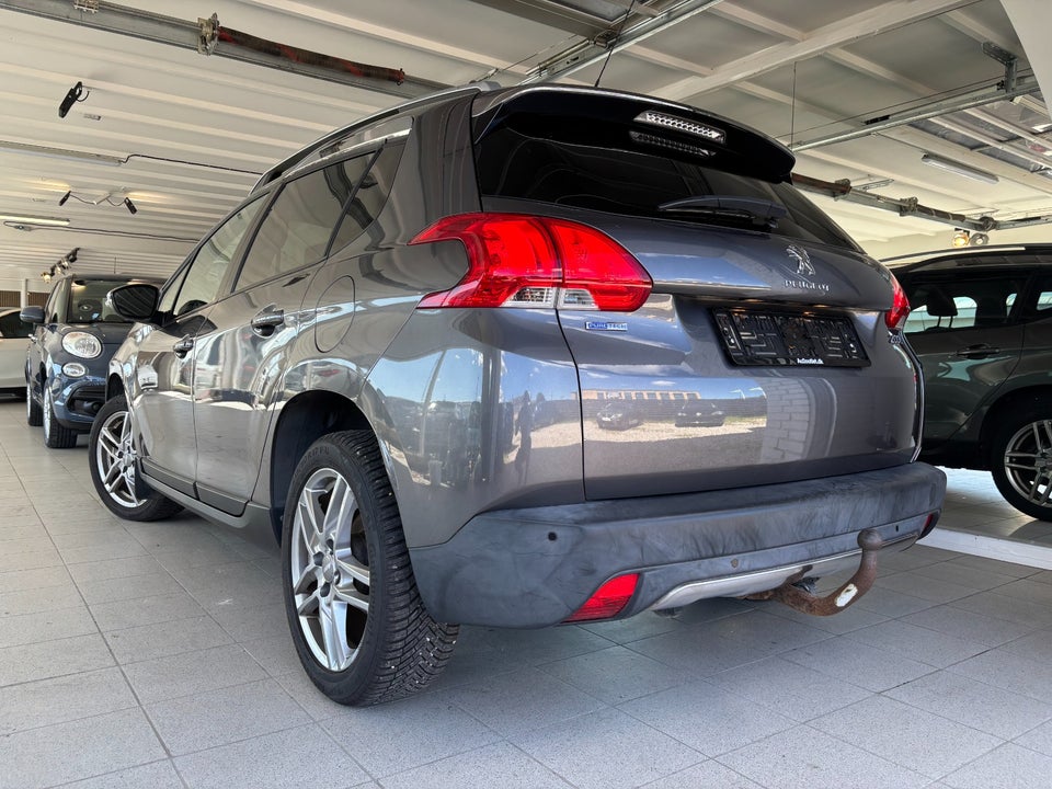 Peugeot 2008 1,2 VTi 82 Active 5d