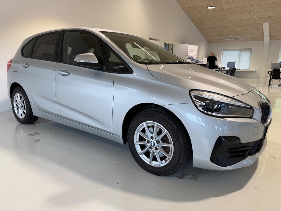BMW 218d 2,0 Active Tourer Advantage aut. 5d