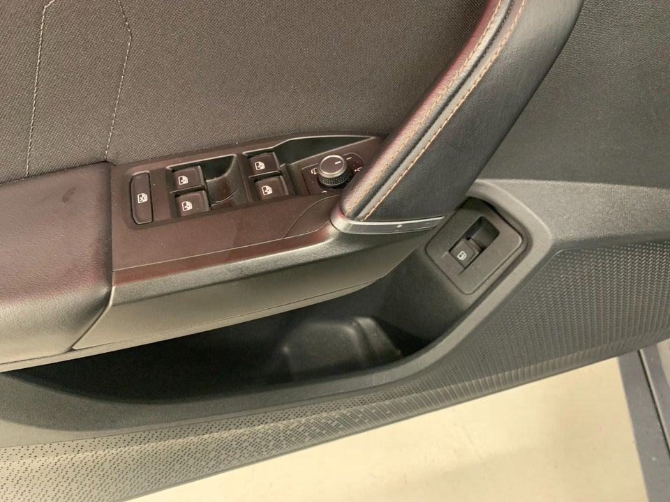 Seat Leon 1,4 eHybrid Cupra DSG 5d