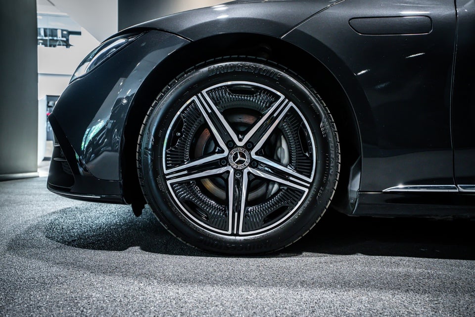 Mercedes EQE350+ AMG Line 4d