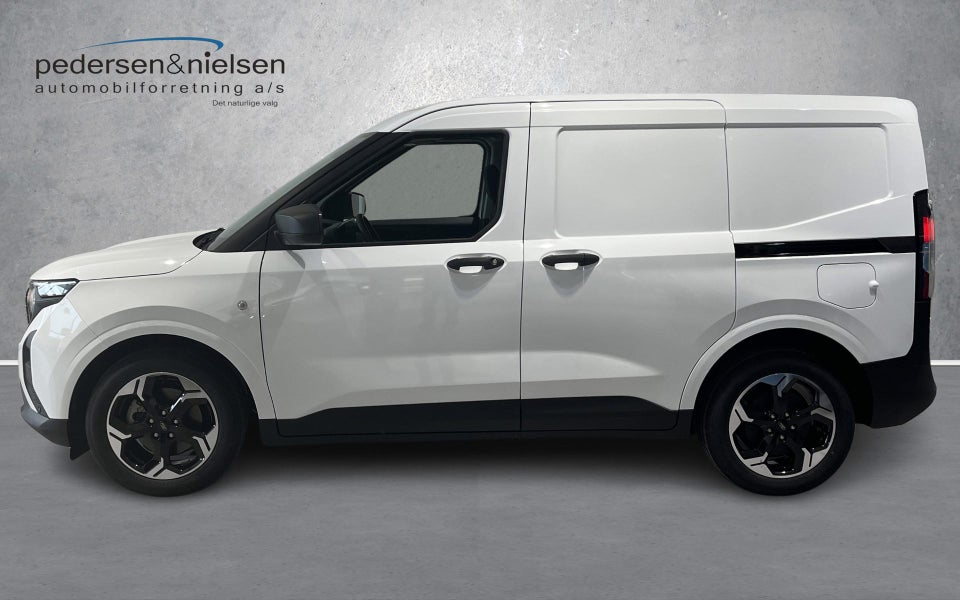 Ford E-Transit Courier 43 Limited