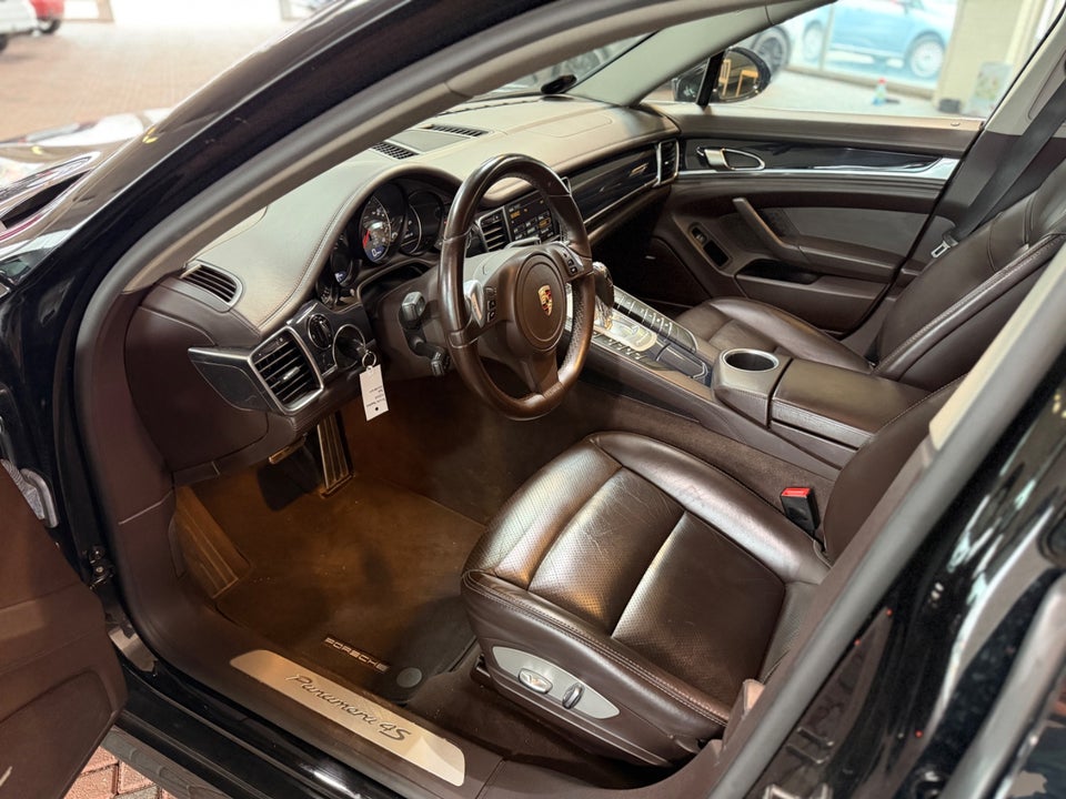 Porsche Panamera 4S 4,8 PDK 5d