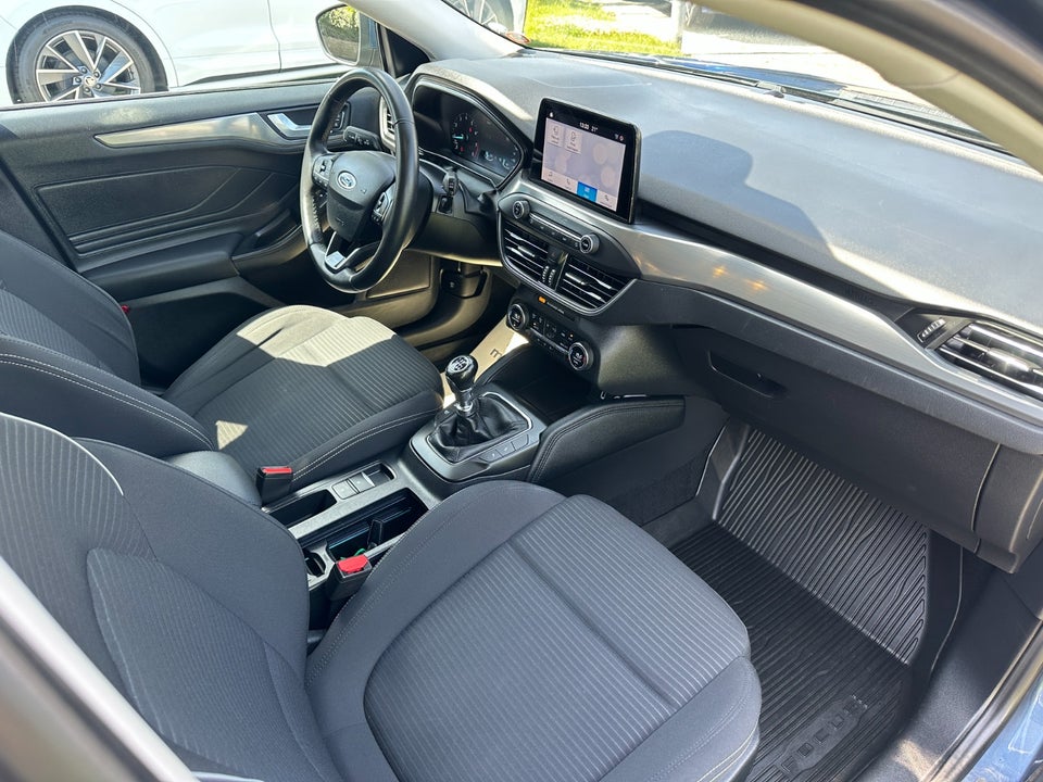 Ford Focus 1,0 EcoBoost Active 5d