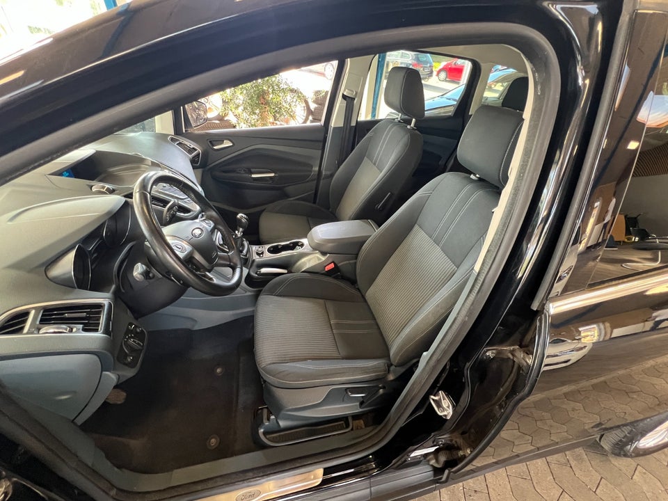 Ford C-MAX 1,0 SCTi 100 Titanium 5d
