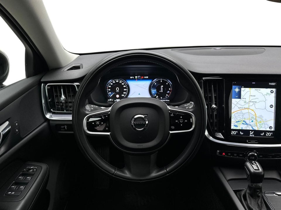 Volvo V60 2,0 D4 190 Momentum Pro aut. 5d