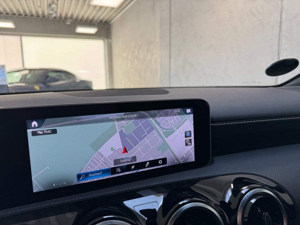 Mercedes A200 1,3 Progressive Line aut. 5d