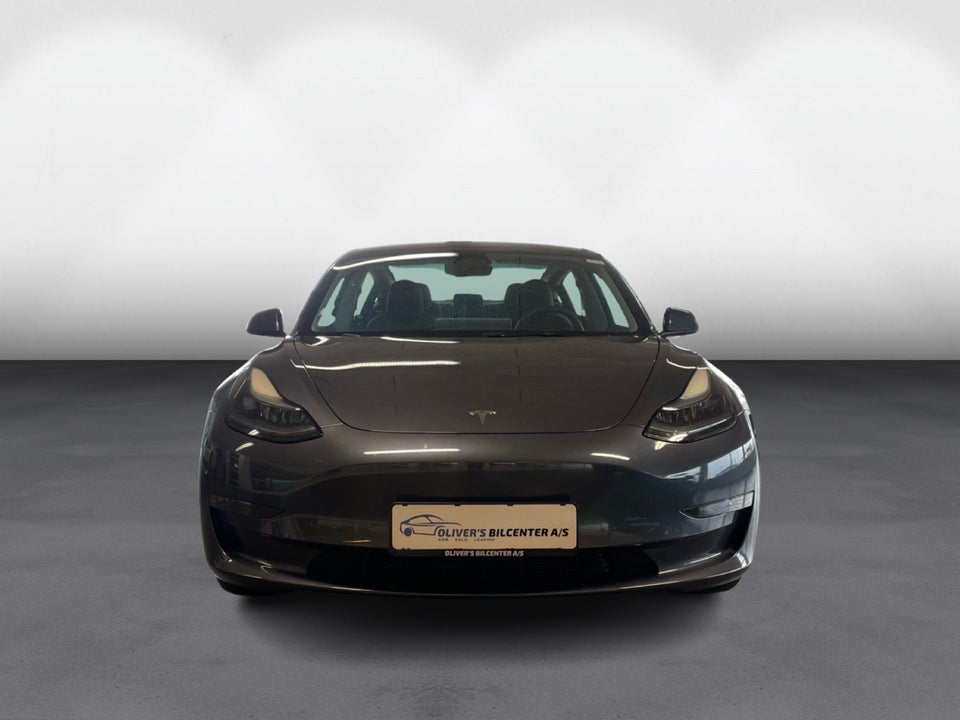 Tesla Model 3 RWD 4d