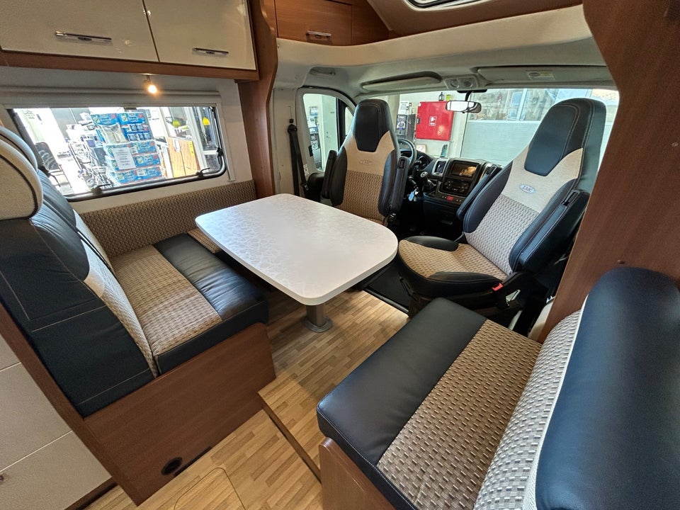 Fiat LMC 2,3 Breezer H747 2d