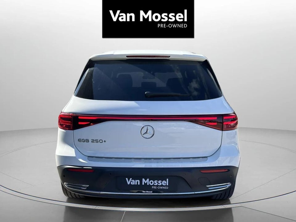Mercedes EQB250+ Progressive Advance 5d