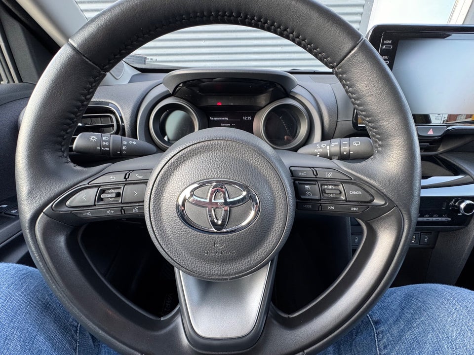 Toyota Yaris Cross 1,5 Hybrid Active e-CVT 5d