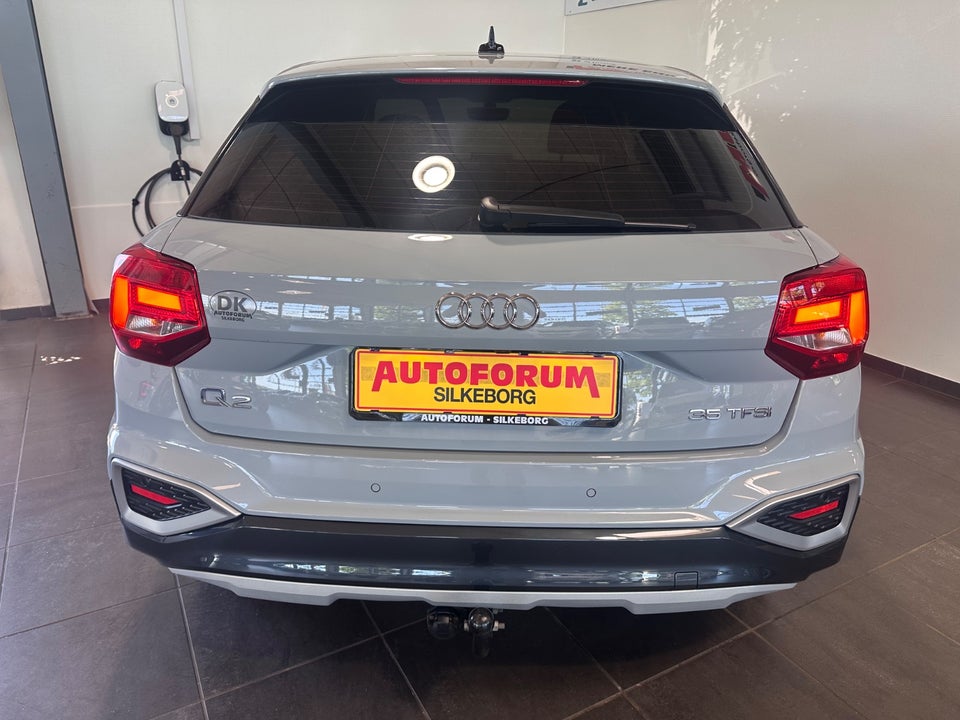 Audi Q2 35 TFSi Prestige S-tr. Van 5d