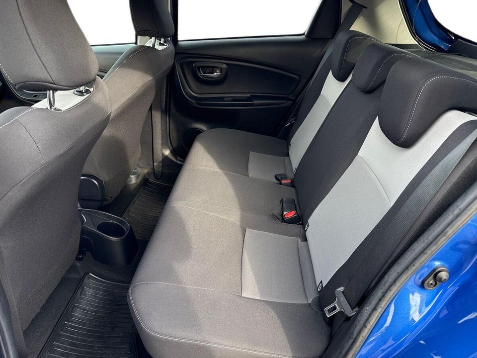 Toyota Yaris 1,5 Hybrid H3 e-CVT 5d