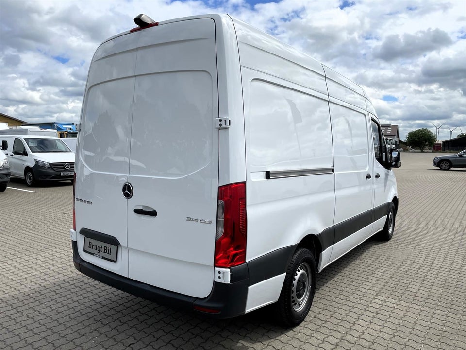 Mercedes Sprinter 314 2,2 CDi A2 H2 Kassevogn aut. RWD